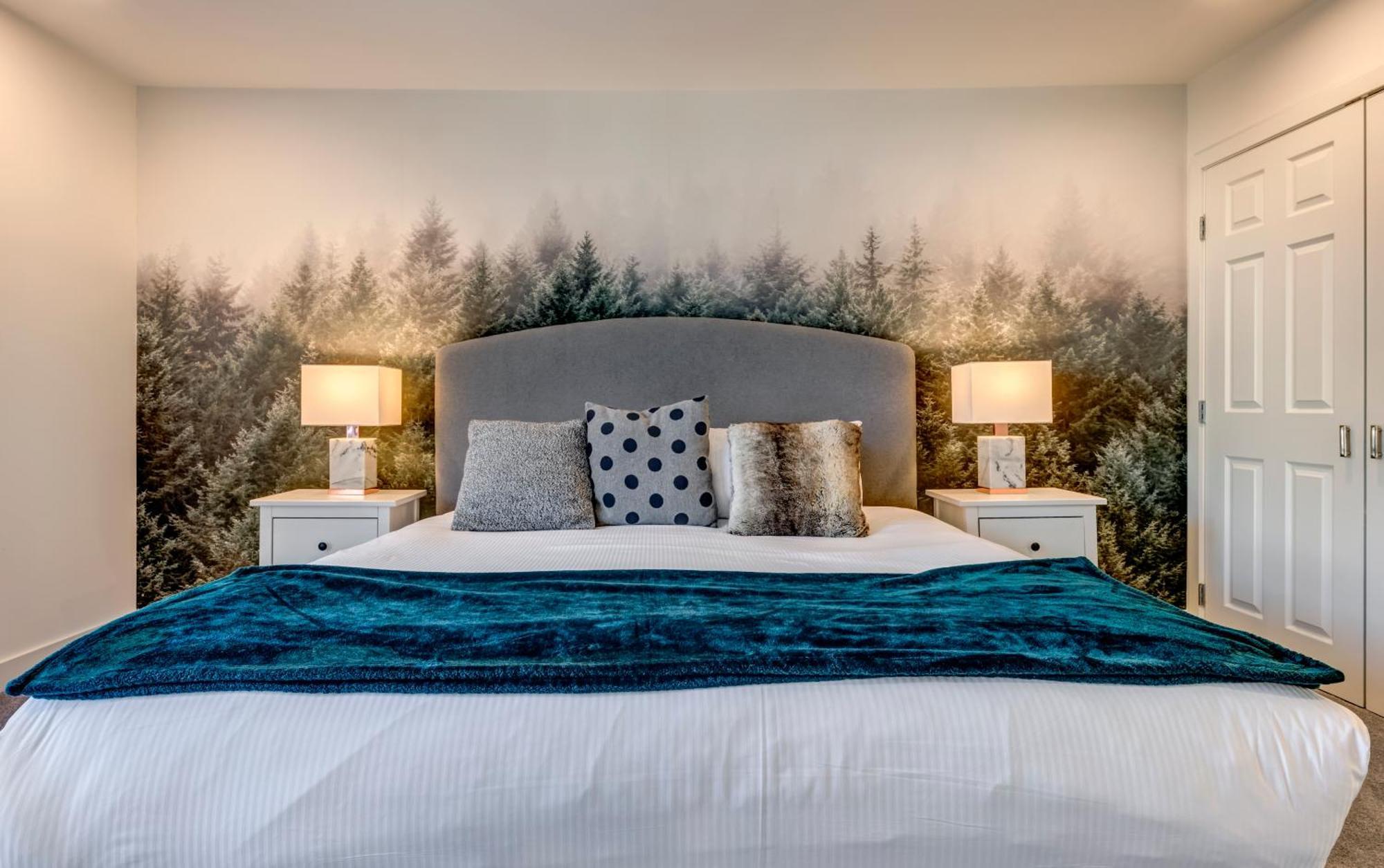 The Lookout Penthouse // A Luxe Suite In Вістлер Екстер'єр фото